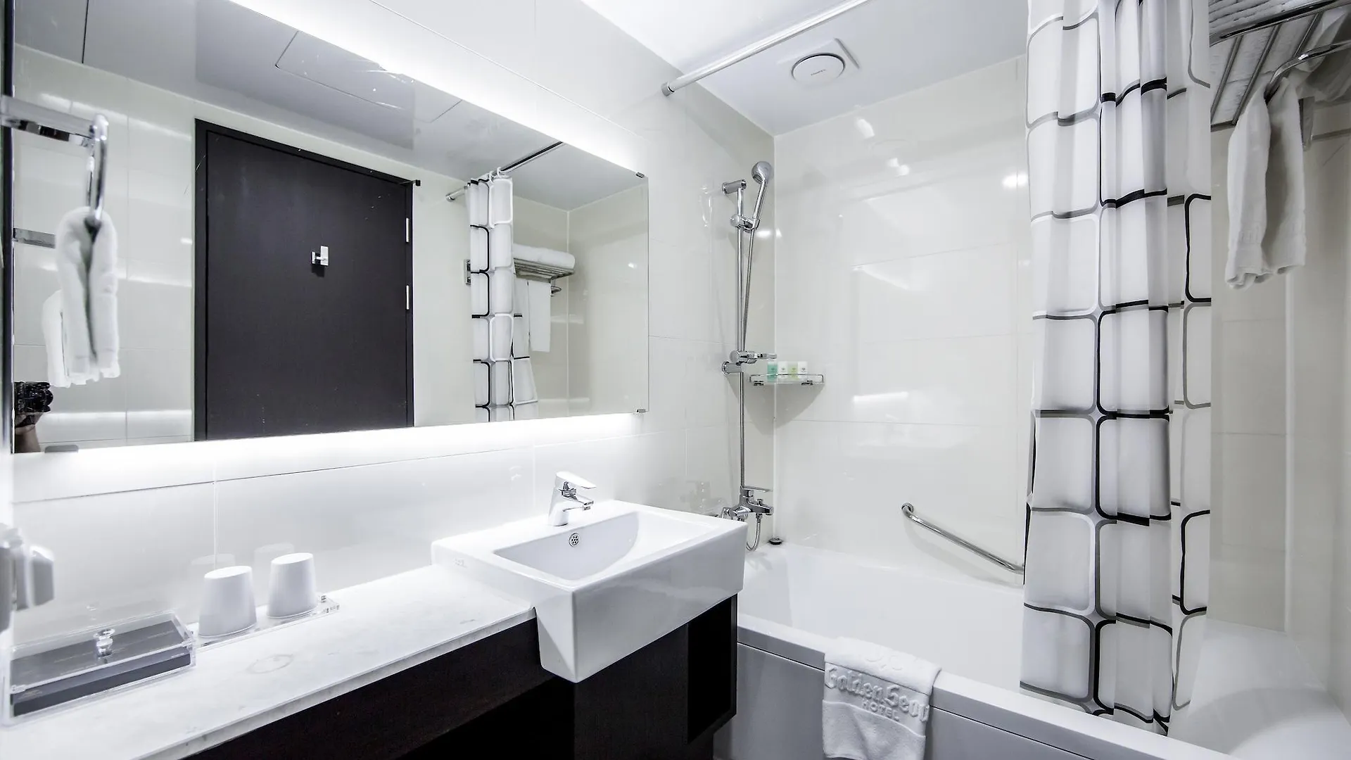 ****  Golden Seoul Hotel South Korea